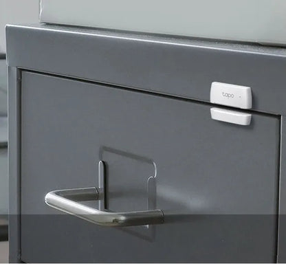 Sensor de contacto Tapo T110 para puertas y ventanas. Notificaciones en tiempo real, automatización inteligente. Compatible con Hub Tapo H100.